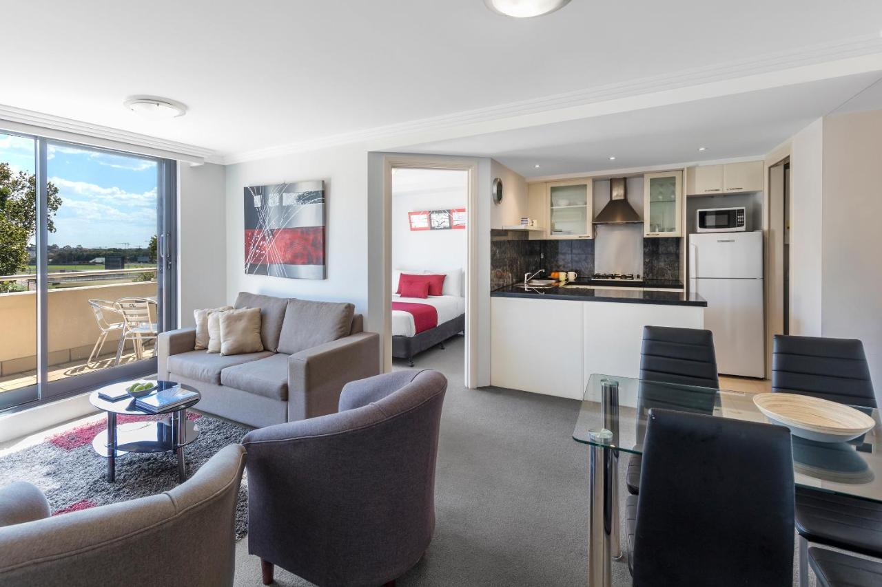 Waldorf Randwick Serviced Apartments Extérieur photo